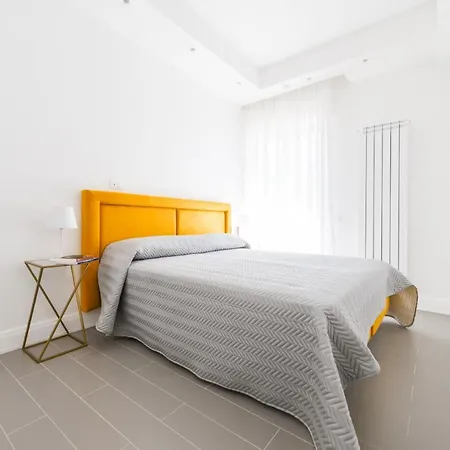 Wabi-sabi Flats Сорренто