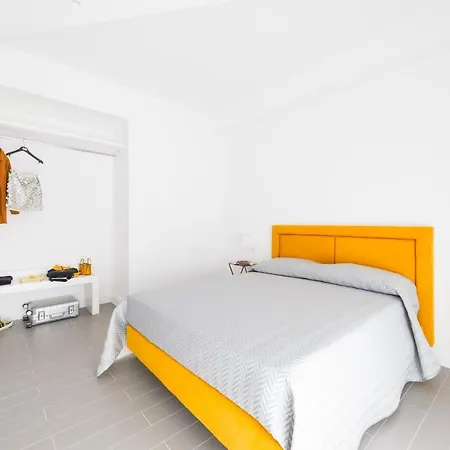 Wabi-sabi Flats Сорренто