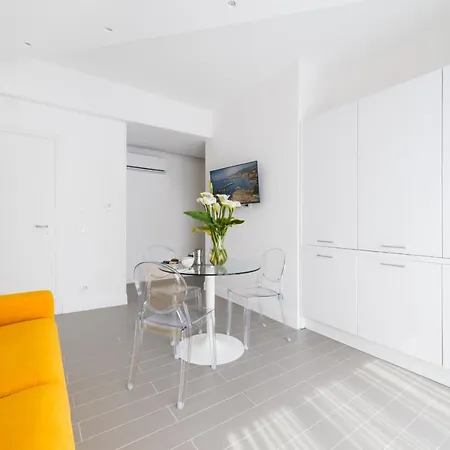 Wabi-sabi Flats * Сорренто